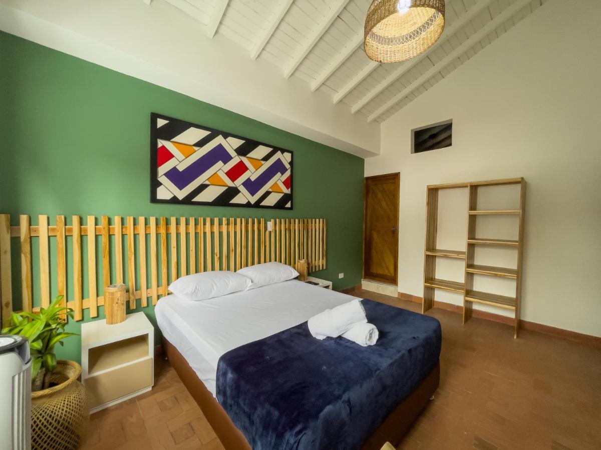 Hotel Casa Las Palmas Medellín Esterno foto
