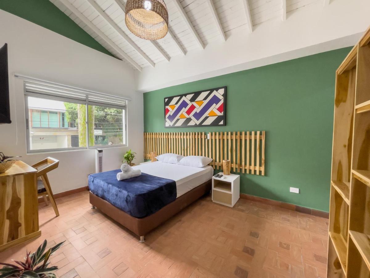 Hotel Casa Las Palmas Medellín Esterno foto